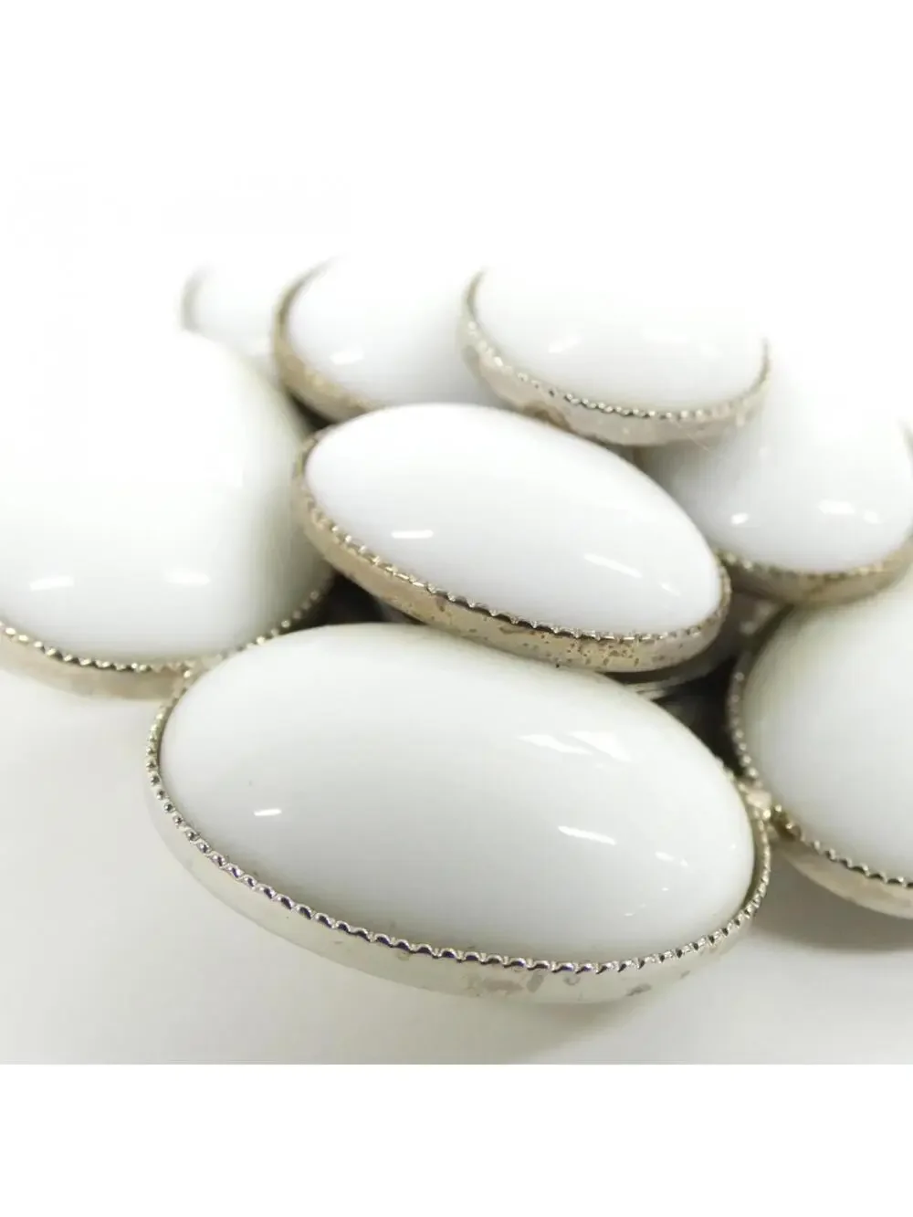Chanel Brooch Metal White #327663C64B